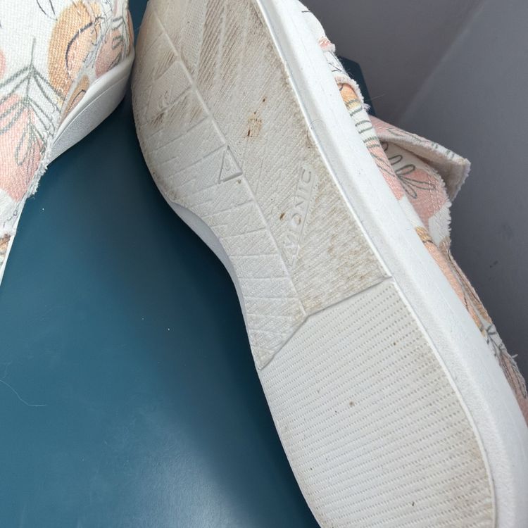 Vionic Malibu Beach Canvas Pumps Shoes Trainers Uk 4 With Box image 3