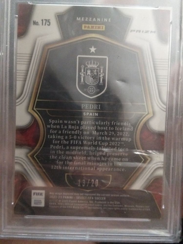 Pedri /20 PSA 9 select