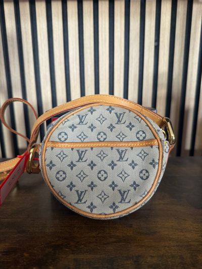 B63 Louis Vuitton Monogram Mini Jeanne PM Crossbody Pochette/Round Shoulder Bag