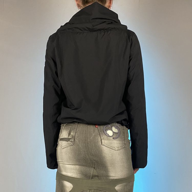 black puffer pullover  3