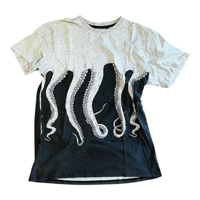 Octopus Grey And Black T-Shirt With Octopus Tentacle Design