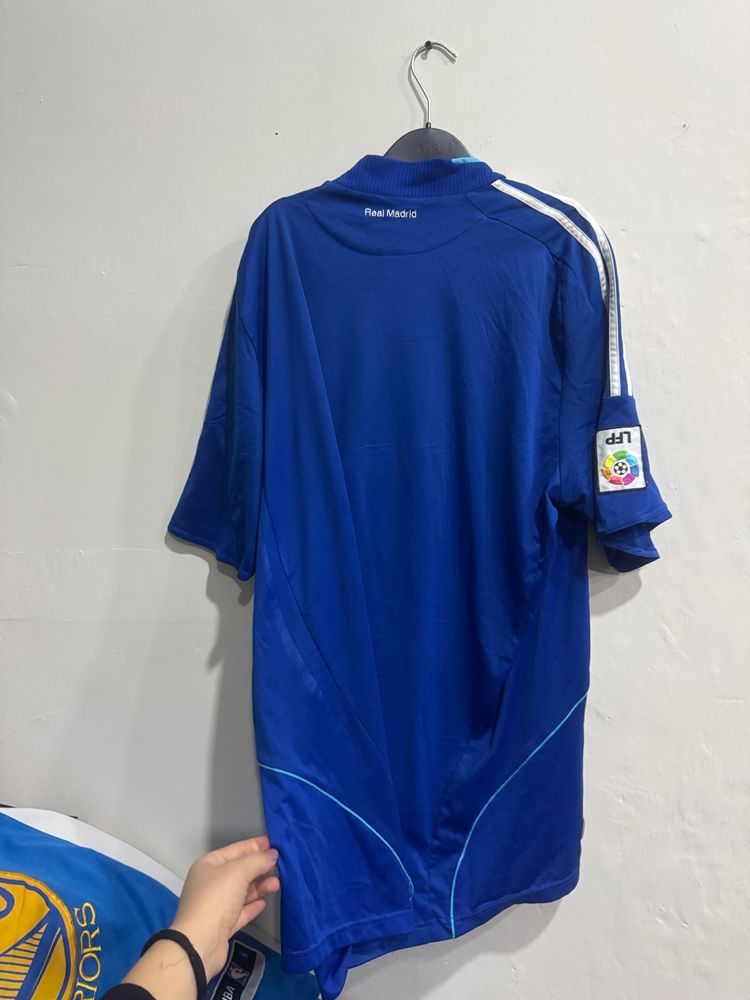 Immagine di Adidas Real Madrid Blue Football Jersey 2