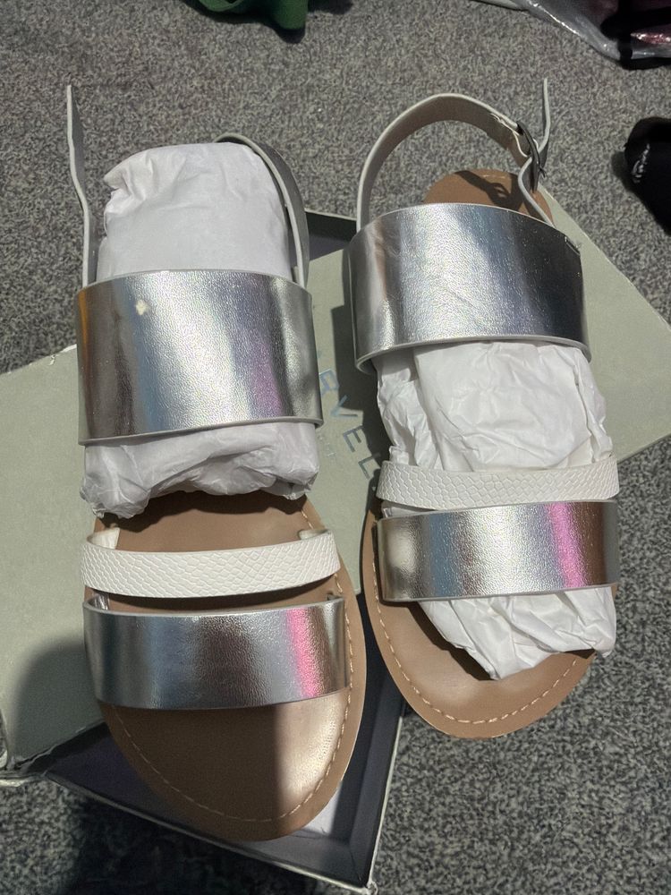 carvela Silver Flat Sandals