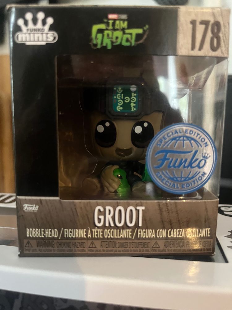 Funko Minis Groot Bobble-Head