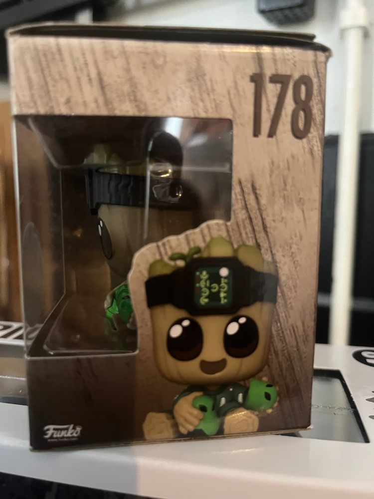 Funko Minis Groot Bobble-Head image 2