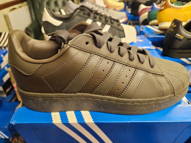 Adidas Superstar Khaki