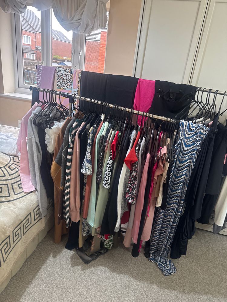 On Running Various Women'S Clothing S On Rack product image