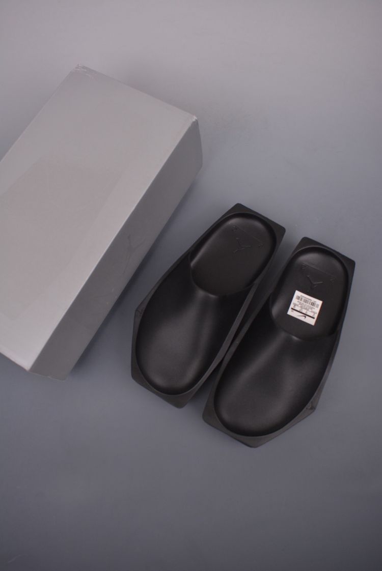 Nike Black Slip-On Sandals image 4