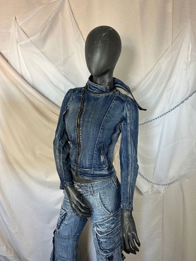 Denim Jacket with zip serials