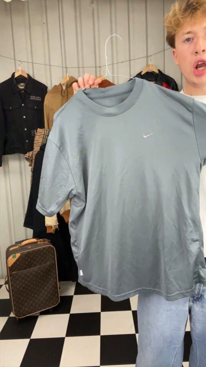 Nike nike grey sports top medium product image