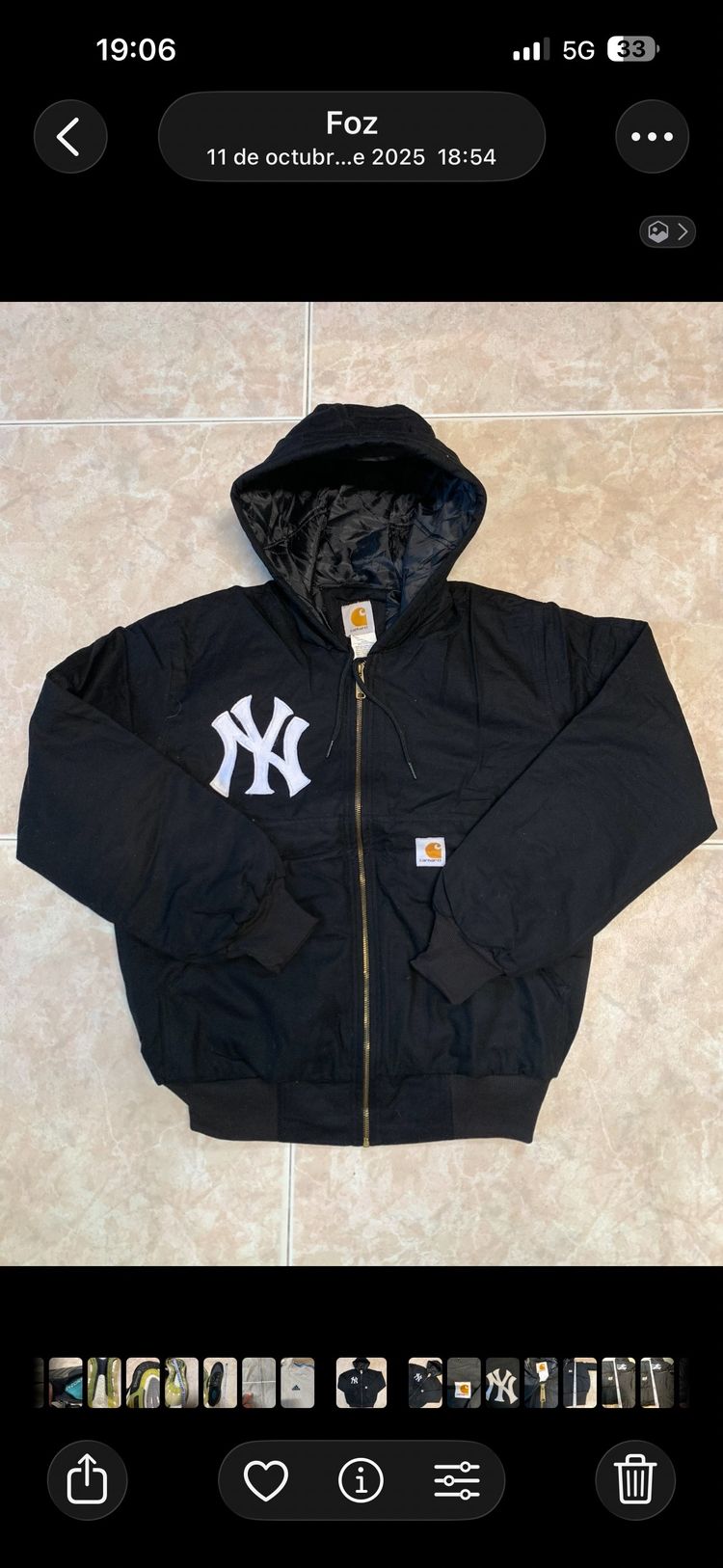 Carhartt Black Hooded Jacket With New York Yankees Logo