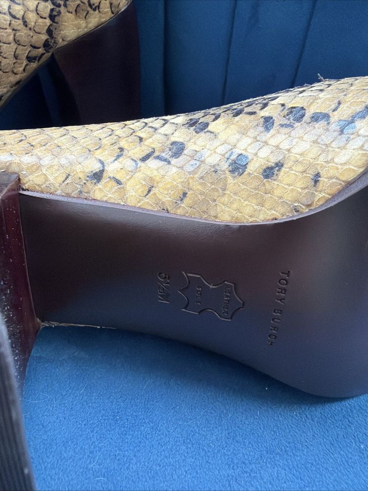 Tory Burch Buckle Heel Loafer In Stamped Snake Printed Leather Uk 3 BN image 6