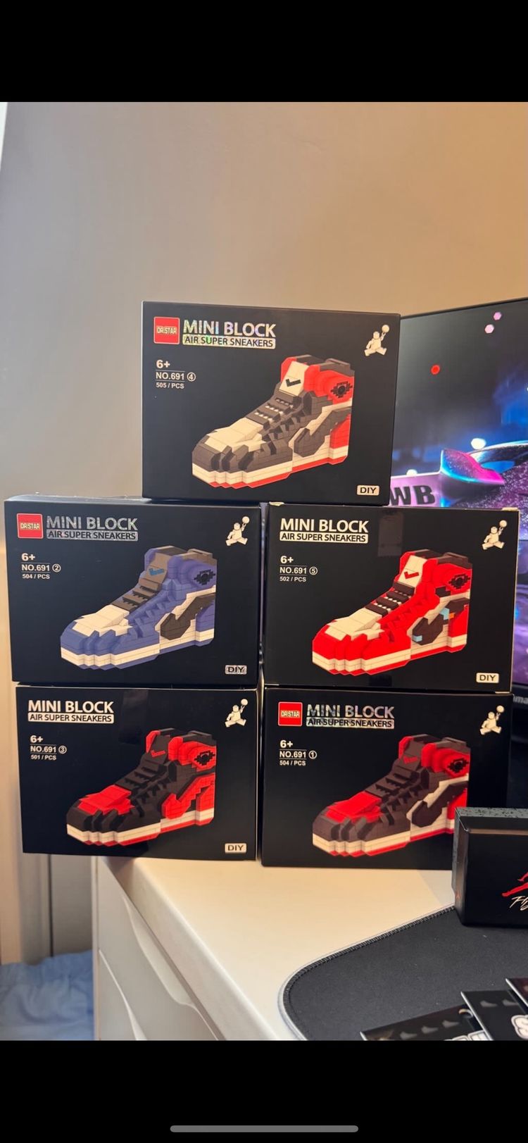 4d sneaker mini block 