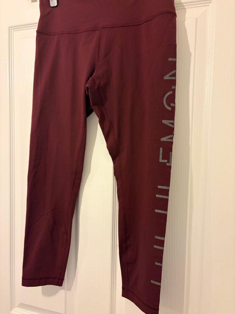 Immagine di Lululemon Burgundy Leggings size UK 16 2
