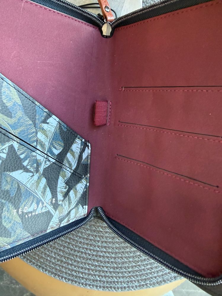 Ted Baker Travel Organiser 5