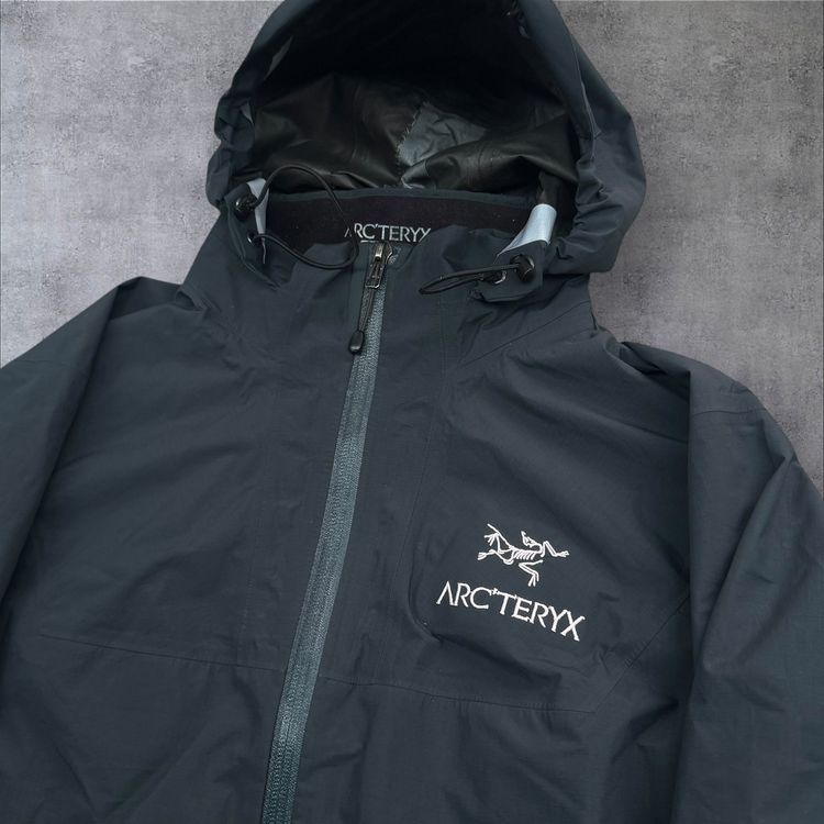 Immagine di Arc’teryx Womens Goretex Jacket Medium RRP £350 2