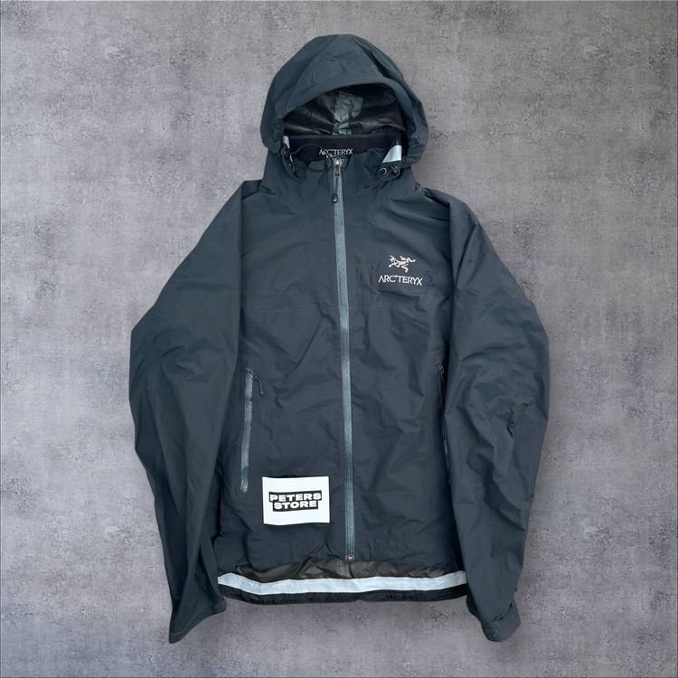 Arc’teryx Womens Goretex Jacket Medium RRP £350 image 1