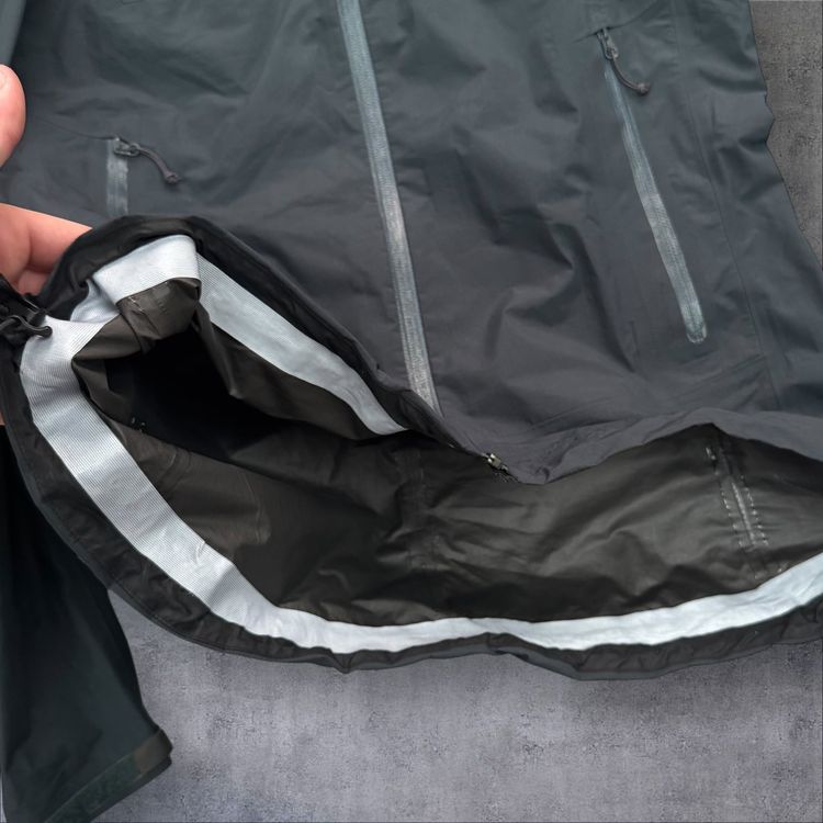 Immagine di Arc’teryx Womens Goretex Jacket Medium RRP £350 4