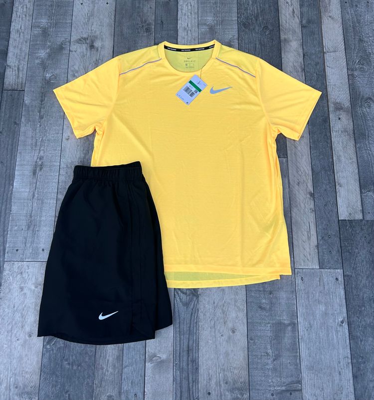Nike Dri-Fit Miler T-shirt OG 1.0 - ‘Citrus Orange’ - Size XL