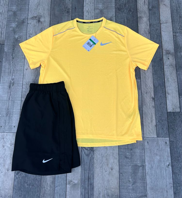 Nike Dri-Fit Miler T-shirt OG 1.0 - ‘Citrus Orange’ - Size XL 3