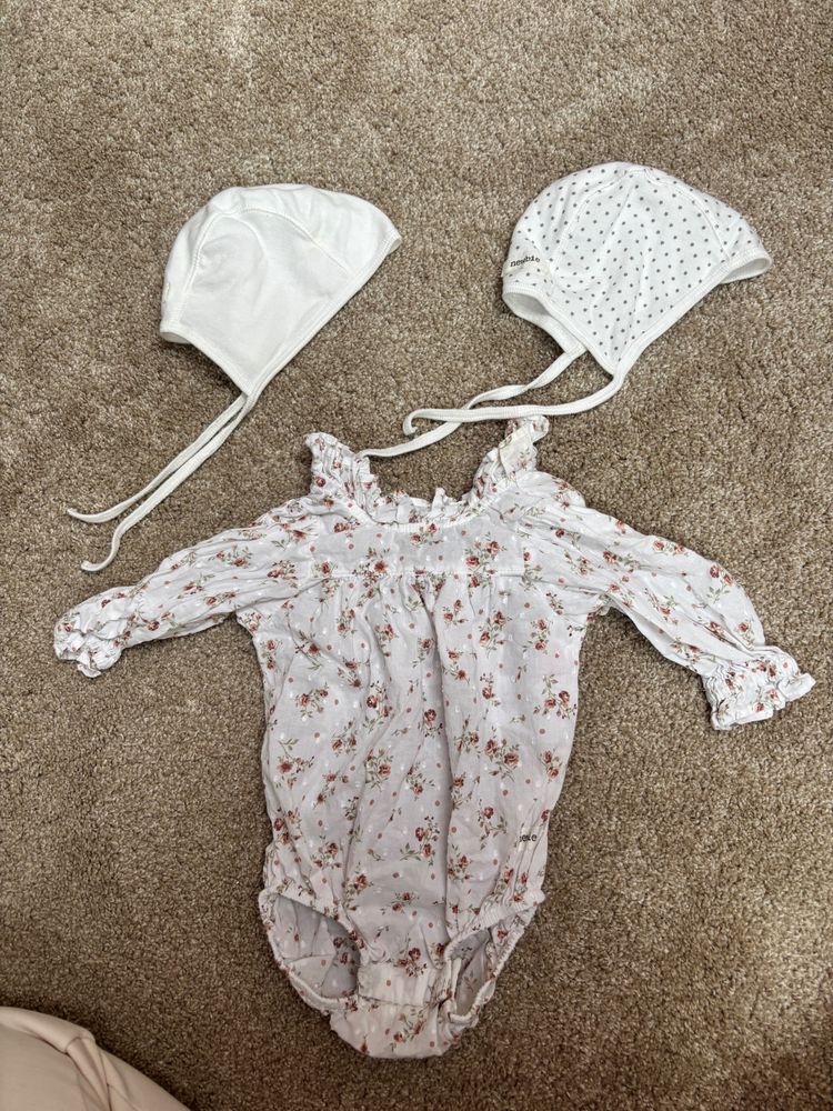 Newbie Floral Long Sleeve Baby Bodysuit &  Two Bonnets
