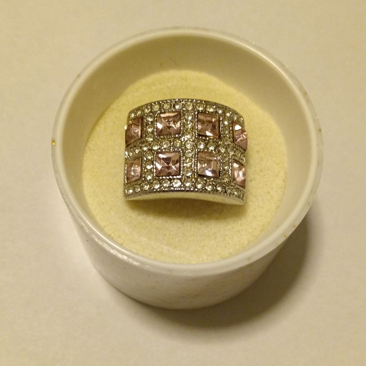 Silver-Tone Ring With Pink And Clear Stones image 4