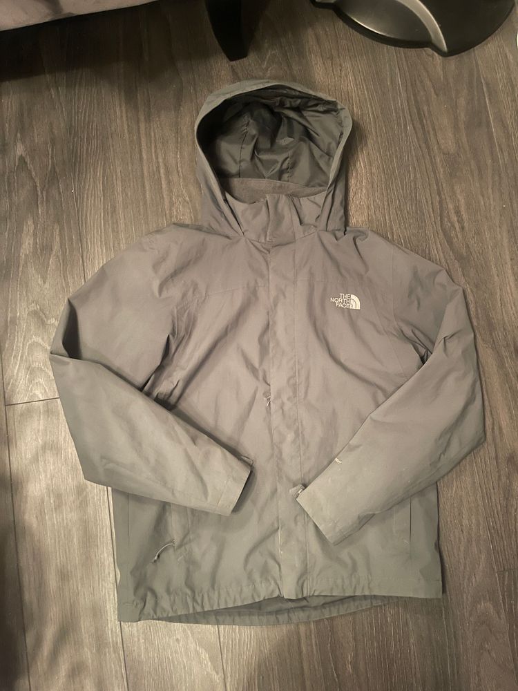 Grey/ Khaki Hyvent North Face Raincoat