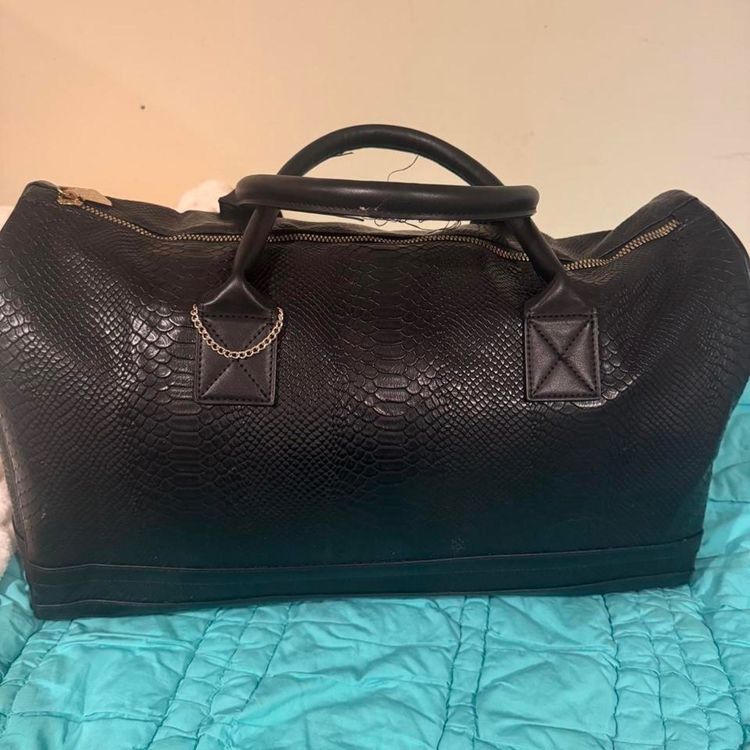 Black Textured Duffle Bag image 1