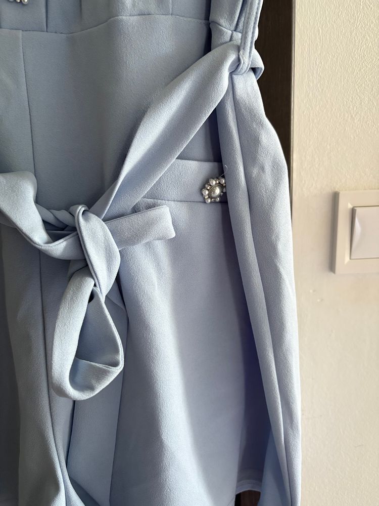 Błękitny kombinezon elegancki na komunię chrzest River Island Rozmiar L 5