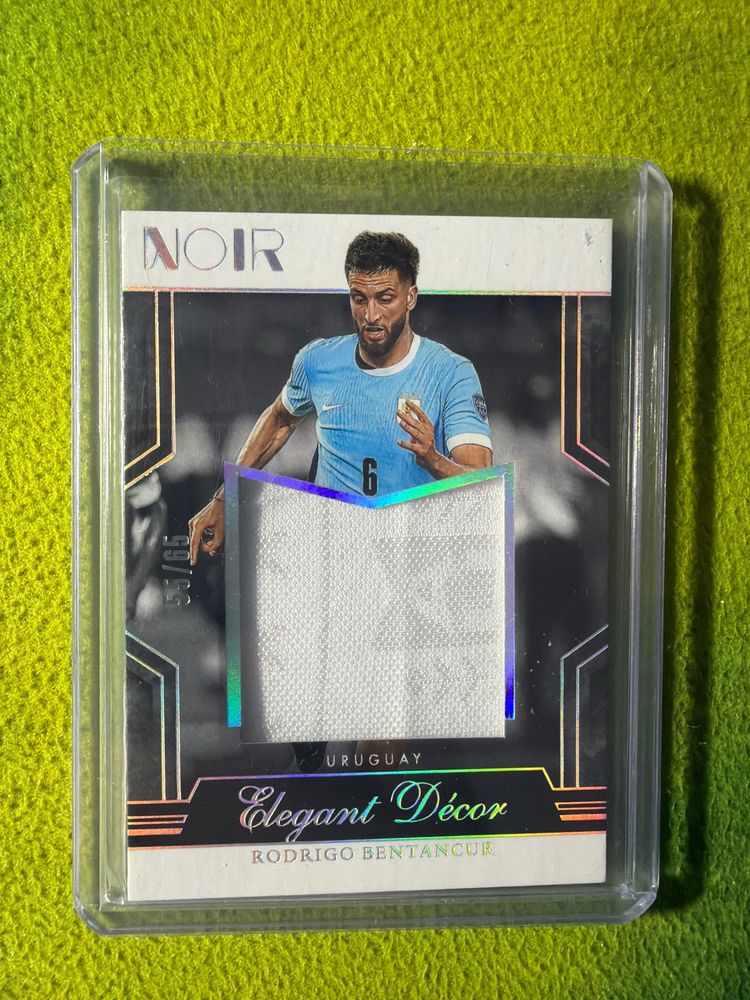 Swatch Soccer Trading Card With Fabric Swatch product image
