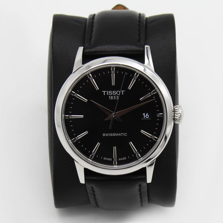 Men's Tissot Classic Dream Swissmatic Black Dial Pre-owned T129.407.16.051.00