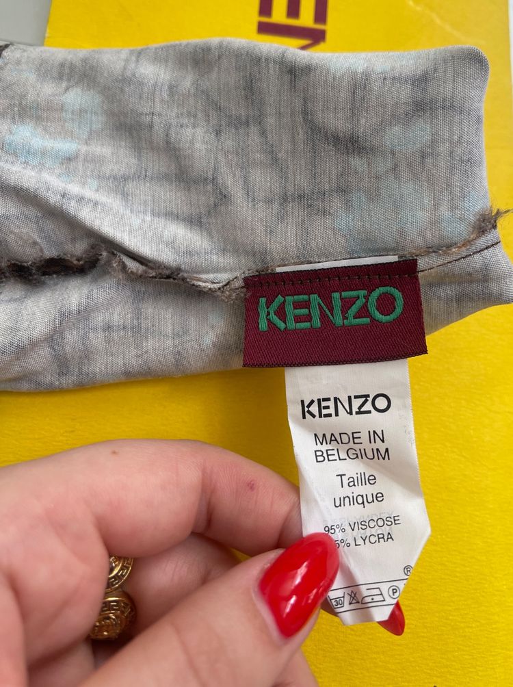 Immagine di 1990s Kenzo Brown and Blue Floral Gloves with Envelope 2