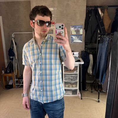 Levi's 2008 plaid button up fitted shirt (S)
