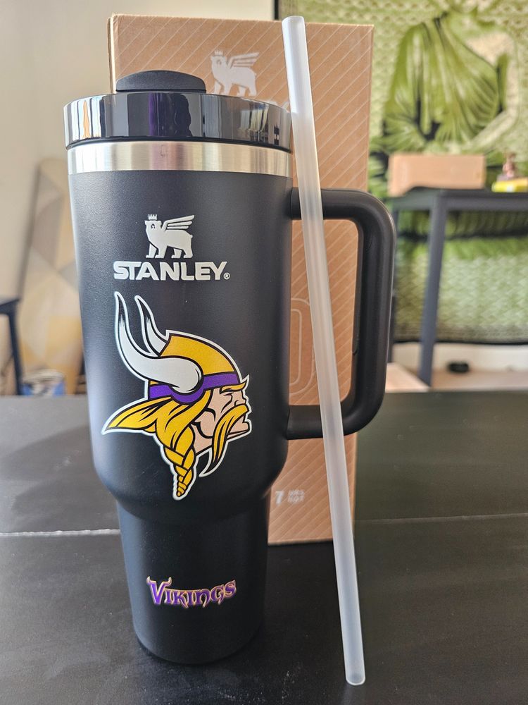Stanley Stanley Minnesota Vikings Travel Mug product image