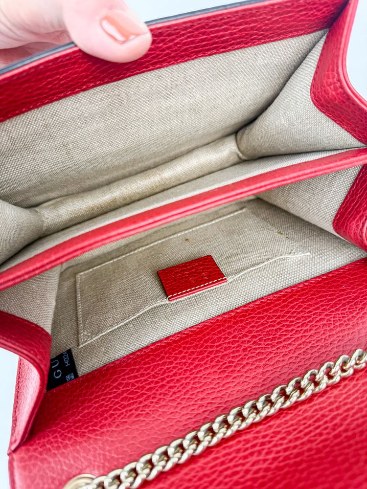 Gucci Red Leather Shoulder Bag 7