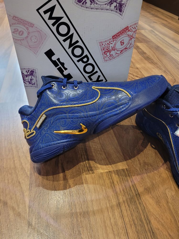 Nike Lebron XXII NRG