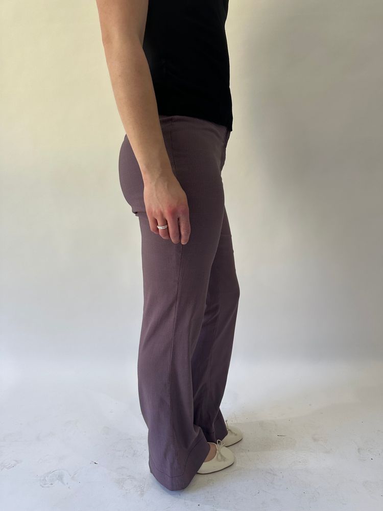devil wears prada | small/medium purple fitted trousers image 2
