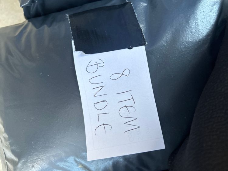 8 piece blind bundle