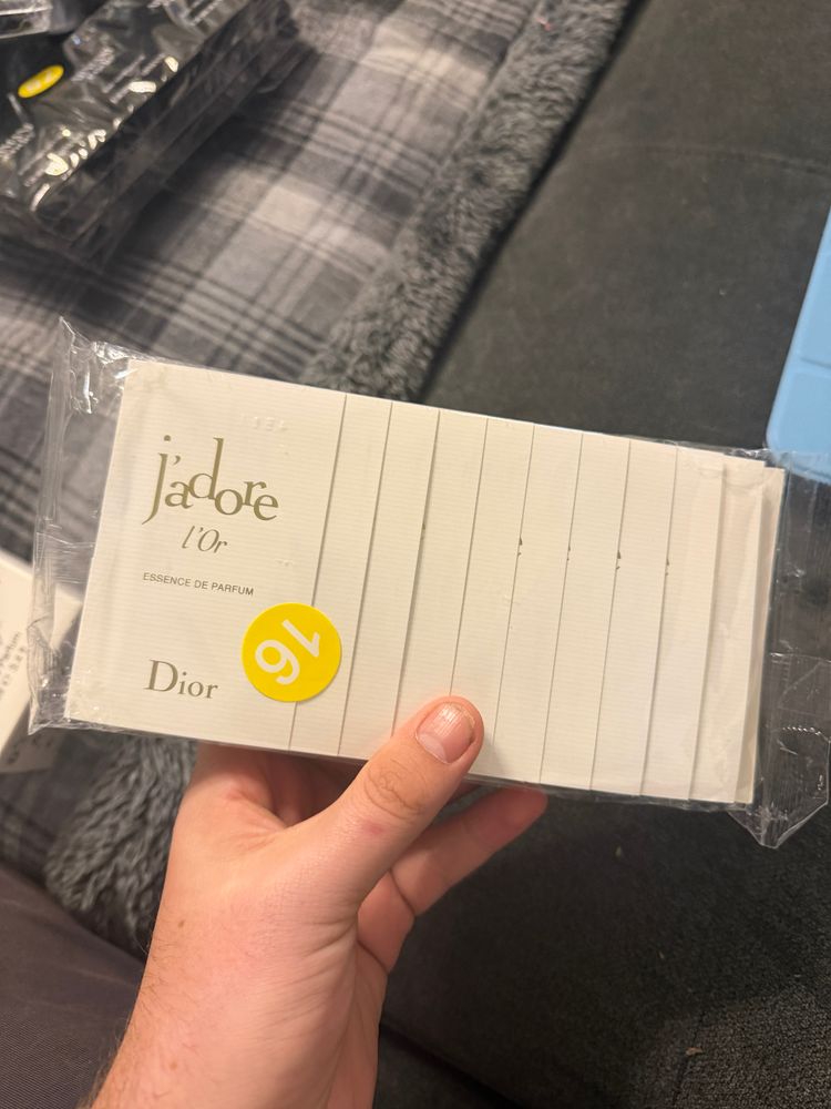 Dior J'Adore Essence De Parfum image 1