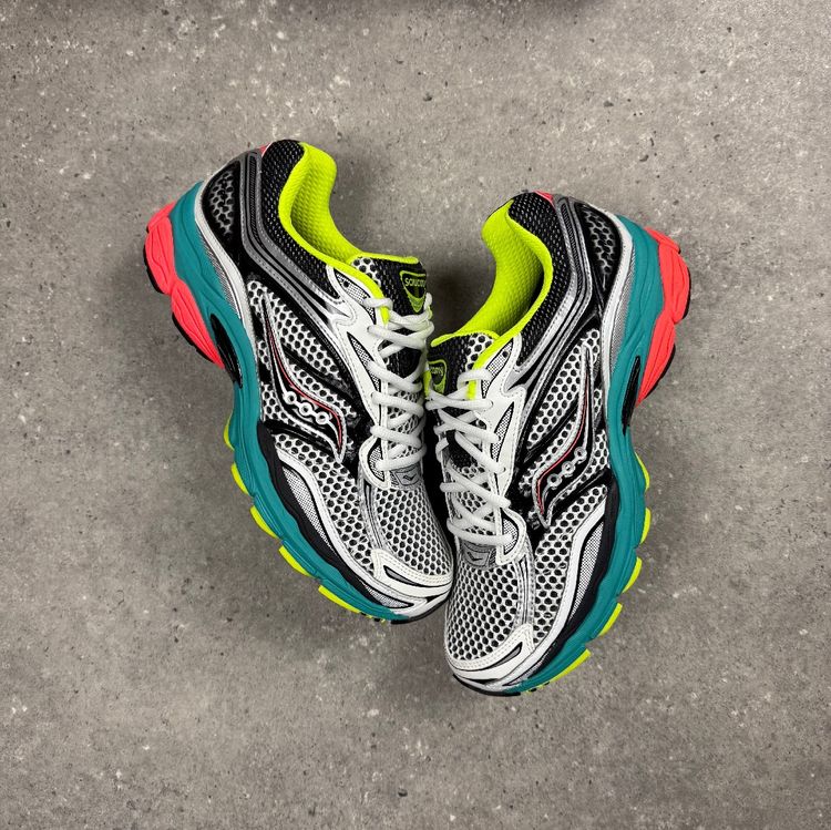Saucony Saucony Pro Grid Omni 9 - Silver / Mutant product image
