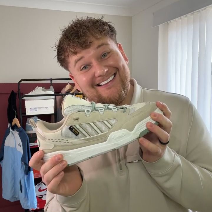 Adidas Originals Adidas Original ADI2000 SIZE 10 UK  product image