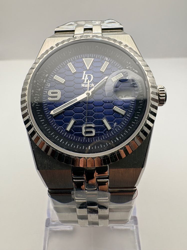 Other Silver Wristwatch With Blue Dial product image