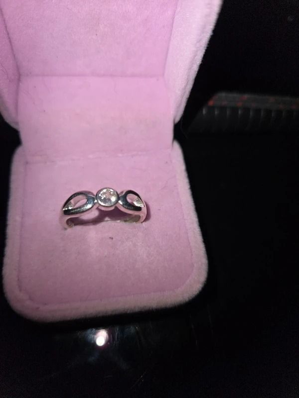 Silver Ring With Three Stones imagen 4