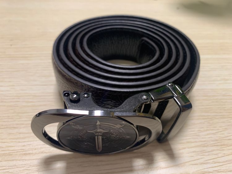 Black Leather Belt With Metal Buckle