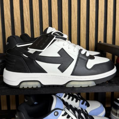 Off-White Out Of Office UK 10