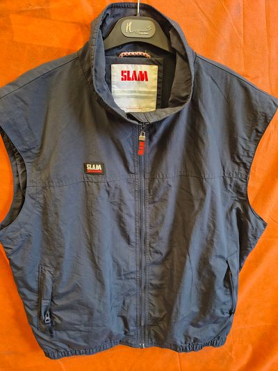 Slam Sleeveless Vest