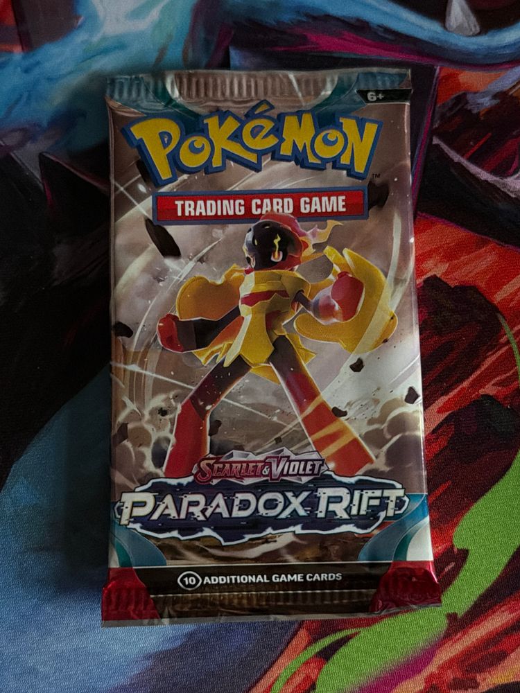 Pokémon Trading Card Game Scarlet & Violet Paradox Rift Booster Pack