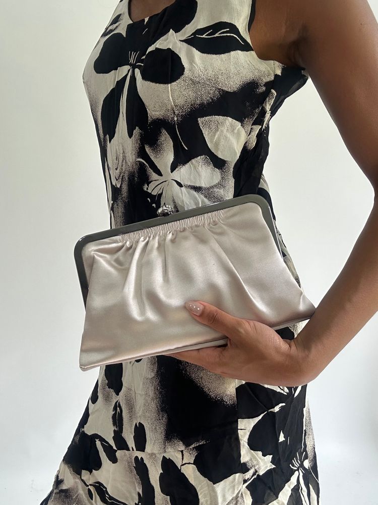 wedding guest drop | cream clutch handbag image 1