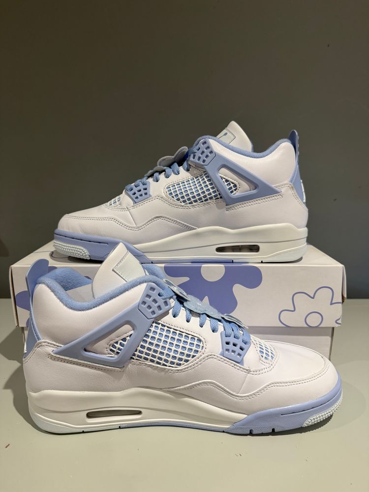 Jordan 4 Retro Forget Me Not UK 9.5 image 2
