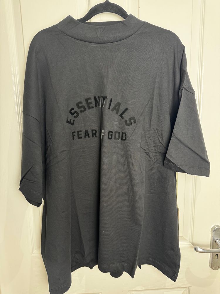 Fear Of God Essentials T-Shirt - Jet Black